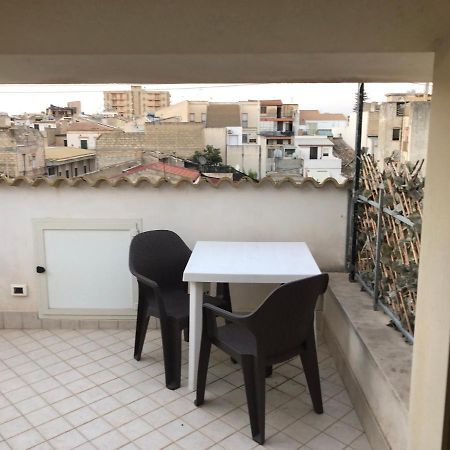Apartamento Mansarda Mentana Due Vittoria Exterior foto