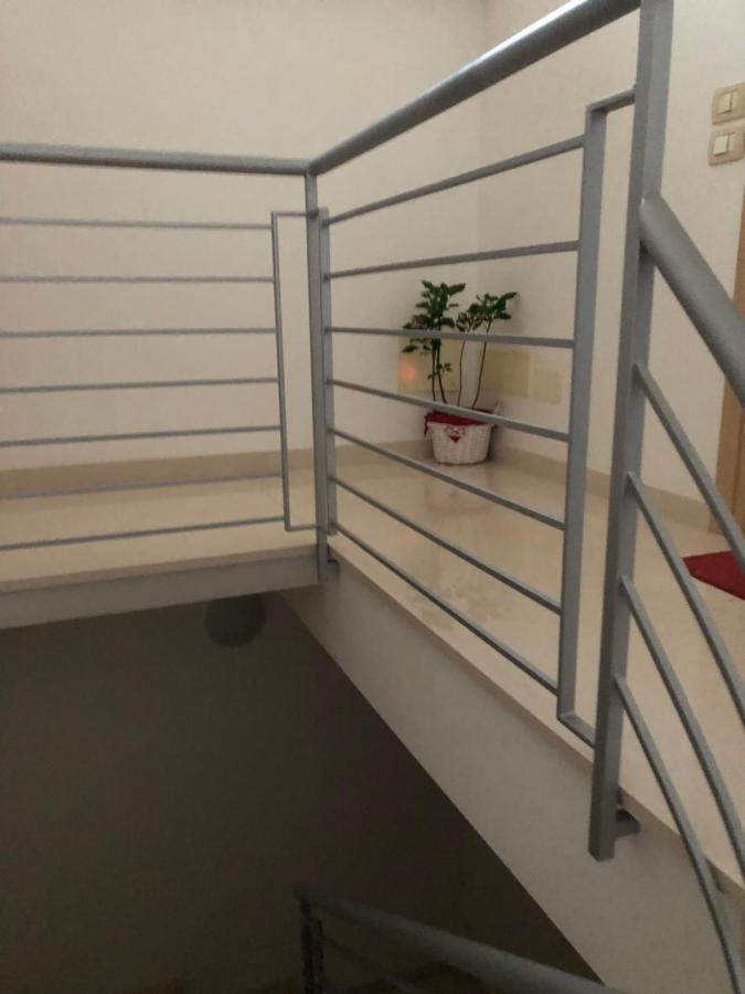 Apartamento Mansarda Mentana Due Vittoria Exterior foto